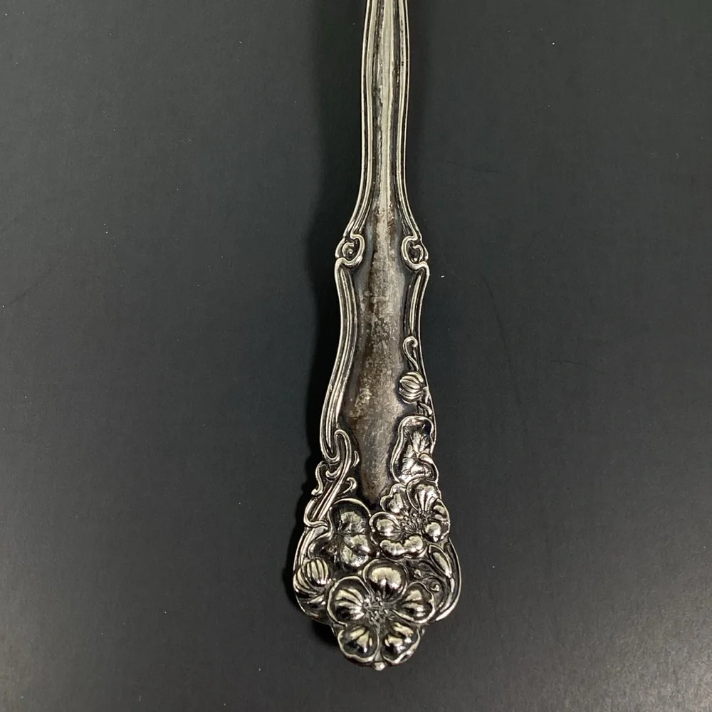 Vtg Wm Rogers Co Silverplate 8.5
